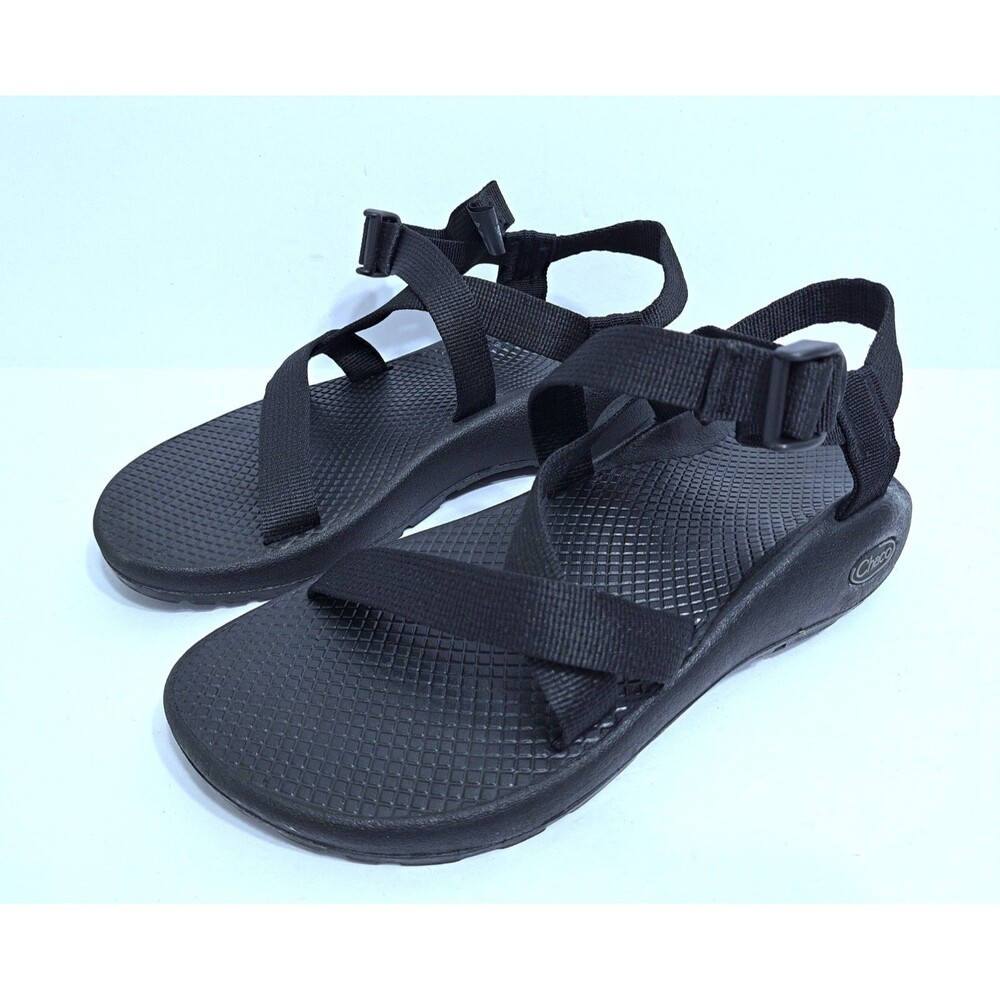 Chaco Women's Size 8 Z/1 Classic Sandals Black Strappy Beach Trail J105414